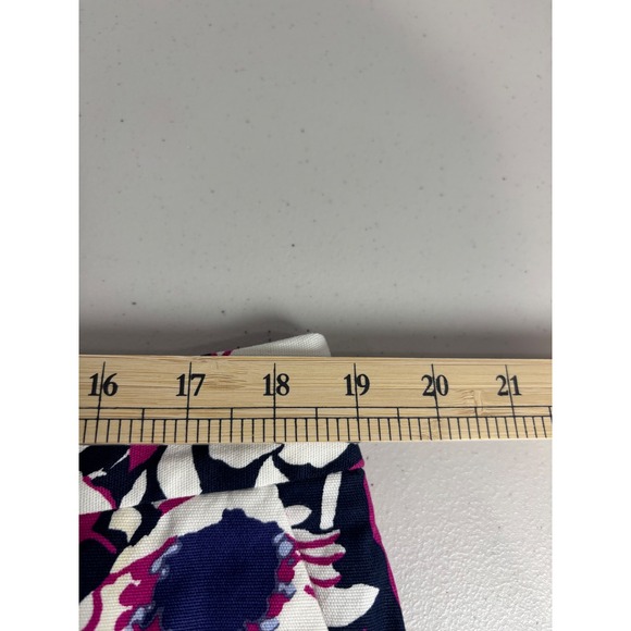 Talbots NWT Floral Cotton Stretch Shorts 16 Tropical Coconutgirl Pink Navy - Picture 6 of 8